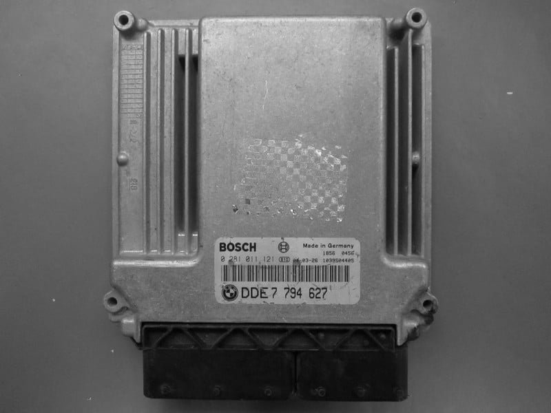 0281011121 archivo ECU original Bmw Bosch